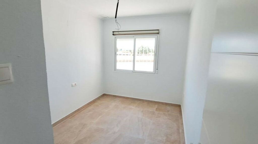 Detached Villa Catral Alicante - image 13
