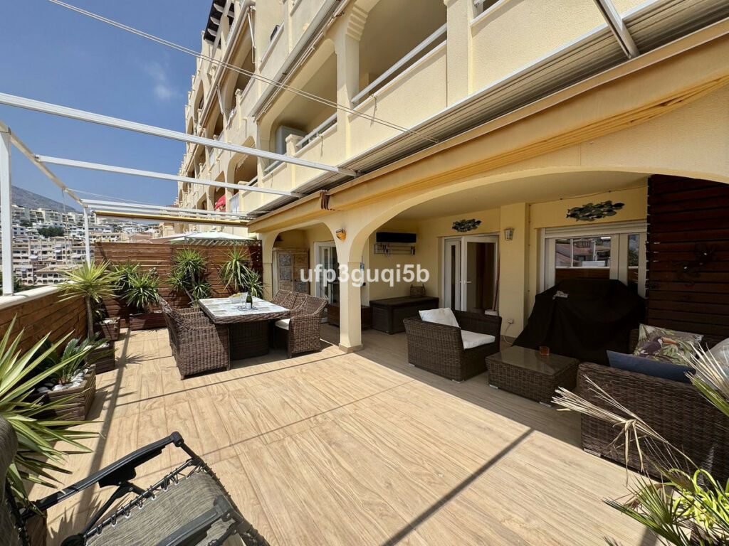 Middle Floor Apartment Torrequebrada Málaga - image 13