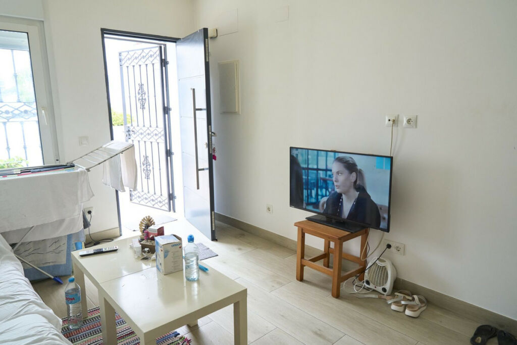 Ground Floor Apartment Estepona Málaga - image 13