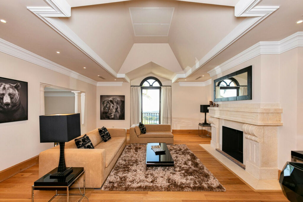 Detached Villa Benahavís Málaga - image 13