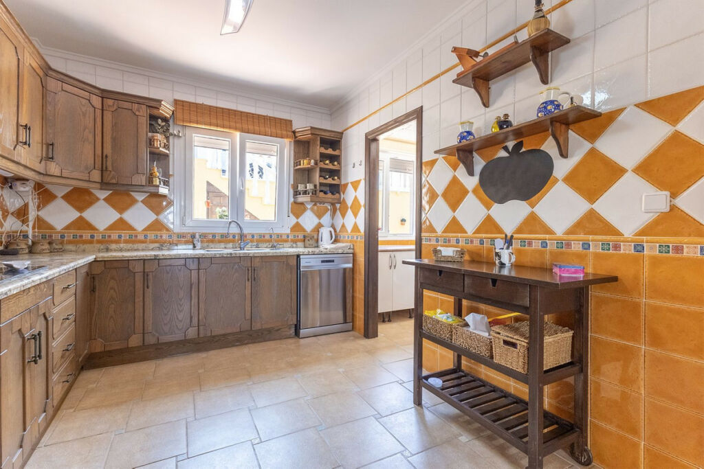 Detached Villa Algorfa Alicante - image 13