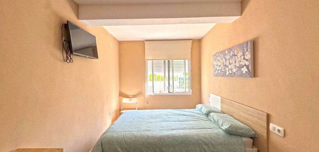 Bungalow Torrevieja Alicante - image 13