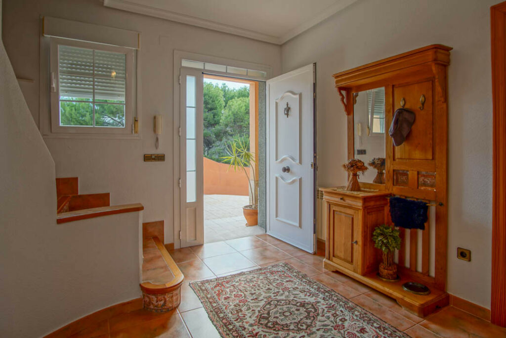 Detached Villa Calpe Alicante - image 13
