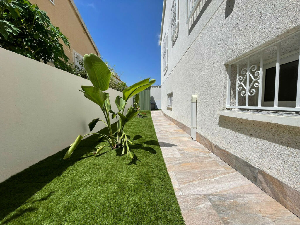 Bungalow Orihuela Costa Alicante - image 13