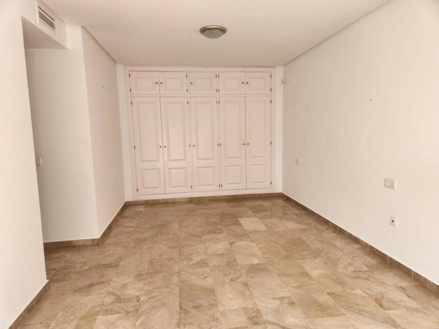 Ground Floor Apartment Torrequebrada Málaga - image 13
