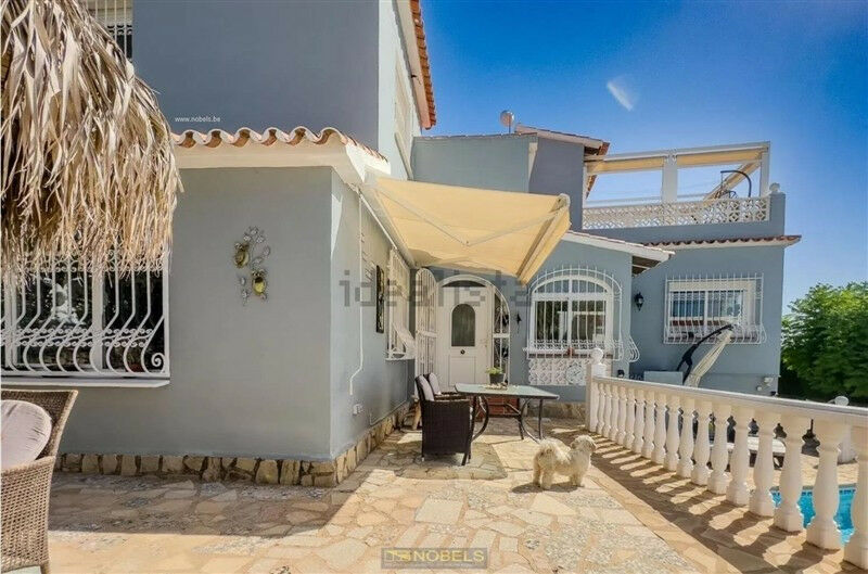 Detached Villa Calpe Alicante - image 13