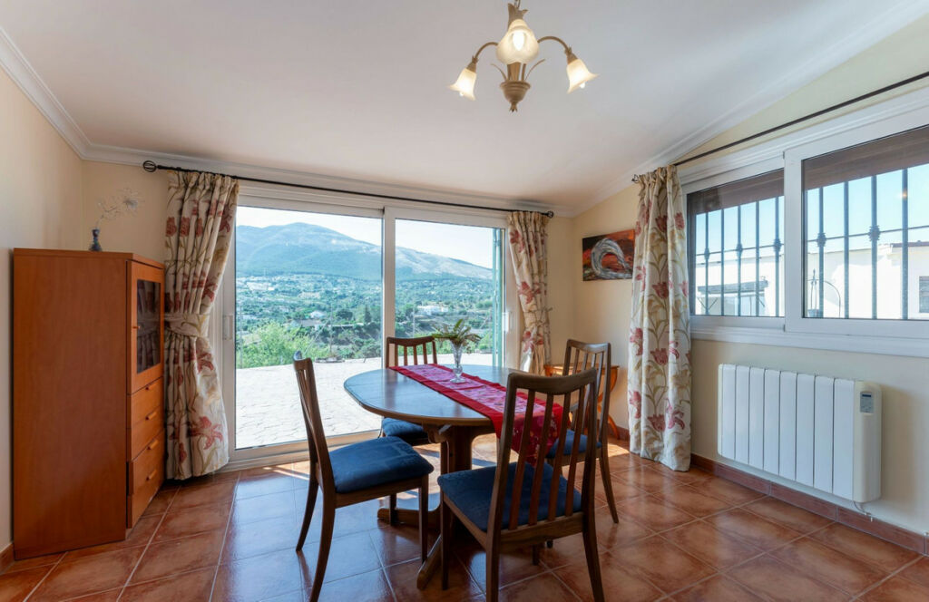 Detached Villa Alhaurín el Grande Málaga - image 13