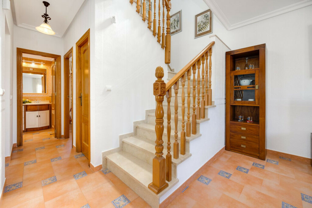 Detached Villa Orihuela Costa Alicante - image 13
