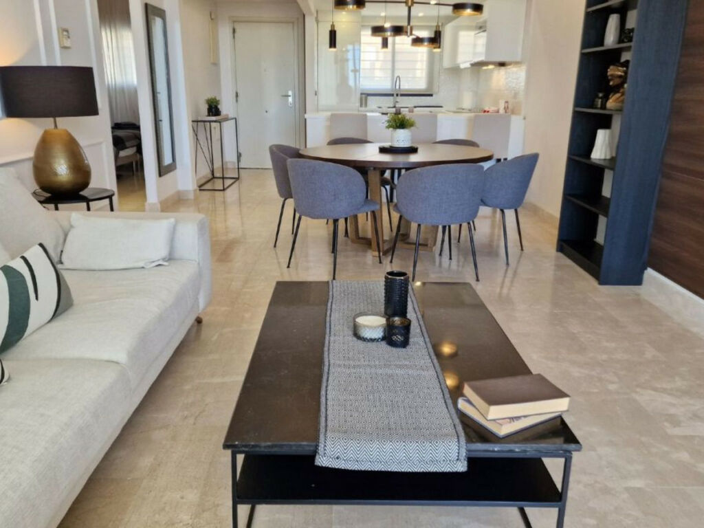 Middle Floor Apartment Riviera del Sol Málaga - image 13