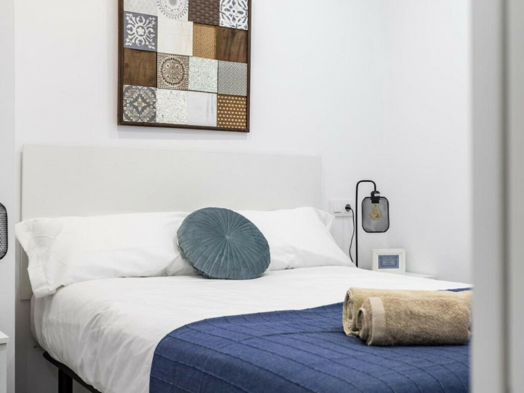 Middle Floor Apartment Fuengirola Málaga - image 13