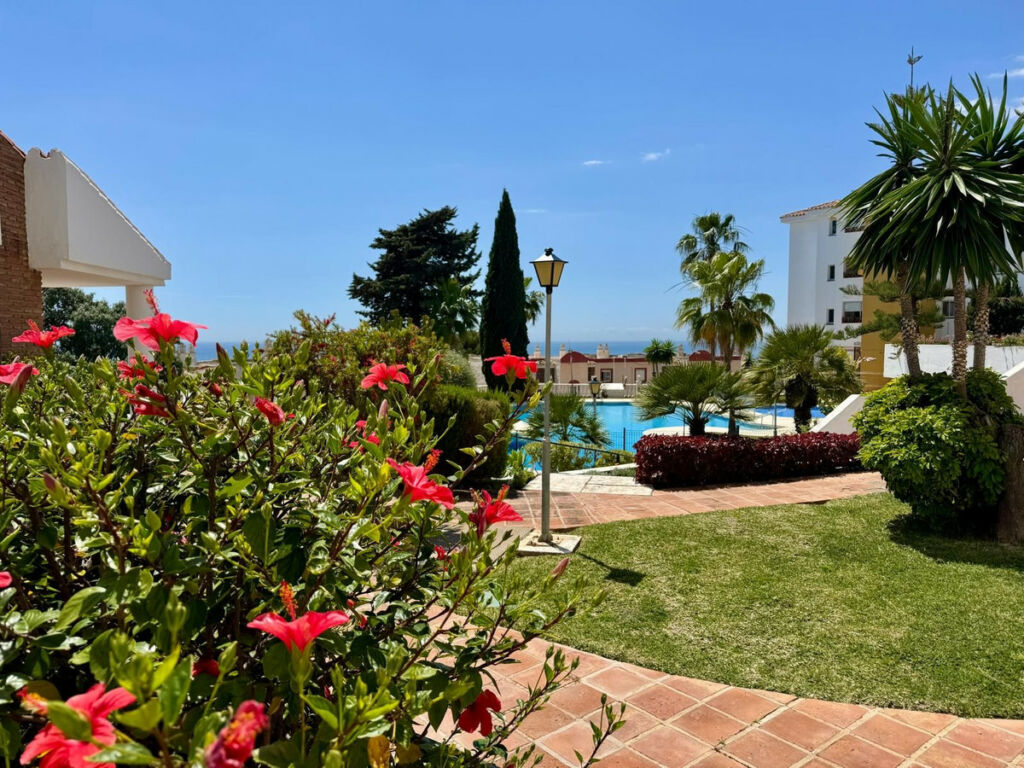 Ground Floor Apartment Riviera del Sol Málaga - image 12