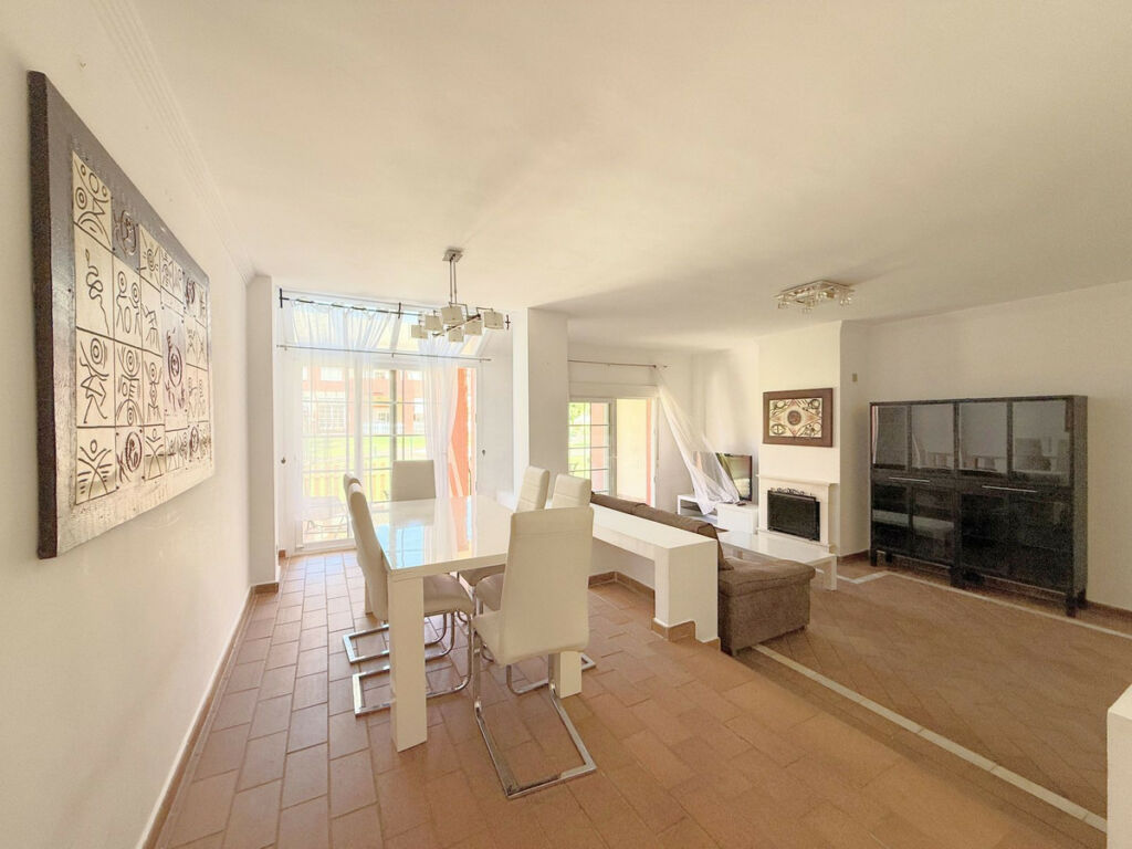 Townhouse Sotogrande Cádiz - image 13