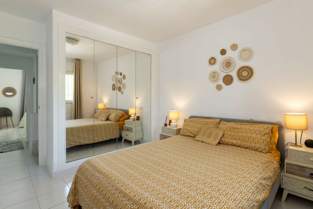 Townhouse Montemar Málaga - image 16
