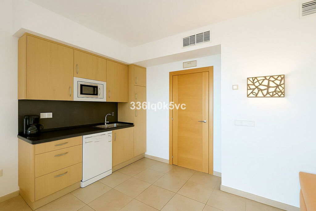 Middle Floor Apartment Manilva Málaga - image 14