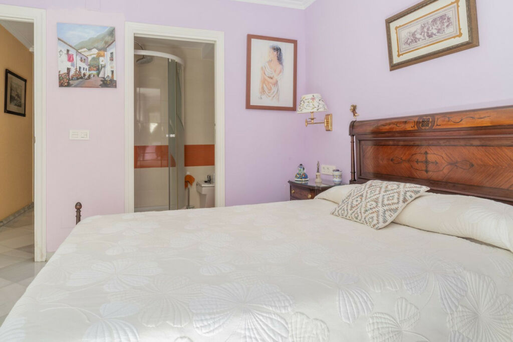 Middle Floor Apartment Málaga Este Málaga - image 14