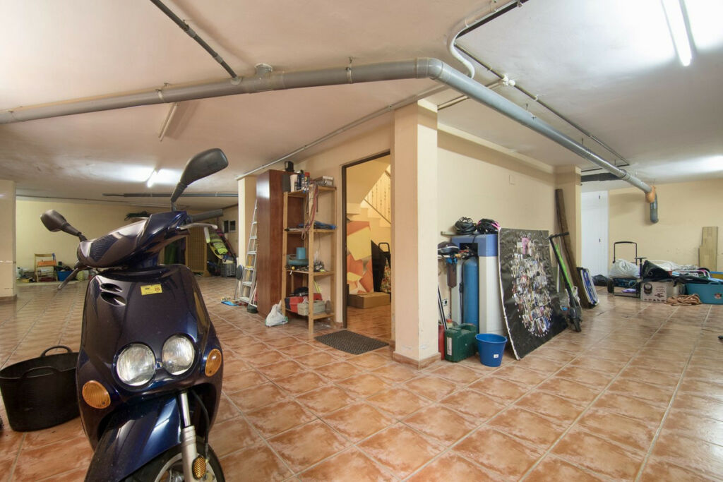 Detached Villa Almoradi Alicante - image 14