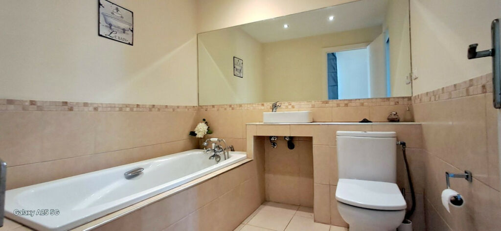 Detached Villa Marbella Málaga - image 14