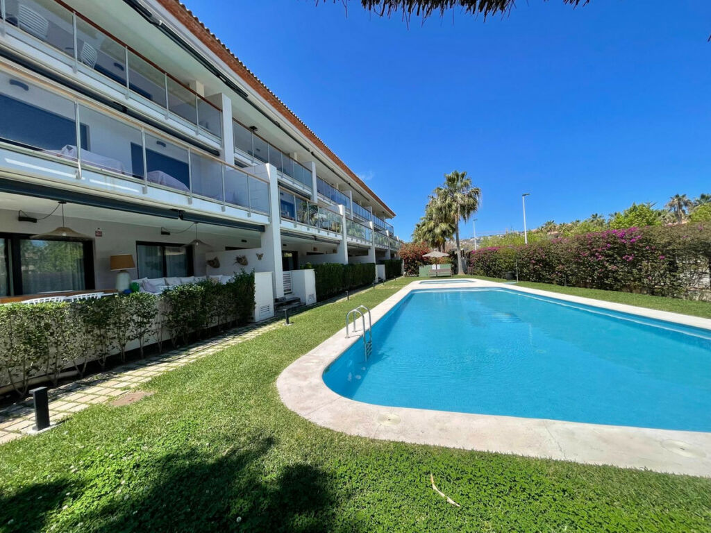 Middle Floor Apartment Javea Alicante - image 14