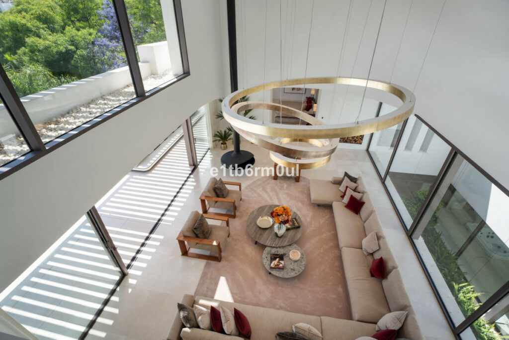 Detached Villa La Quinta Málaga - image 14