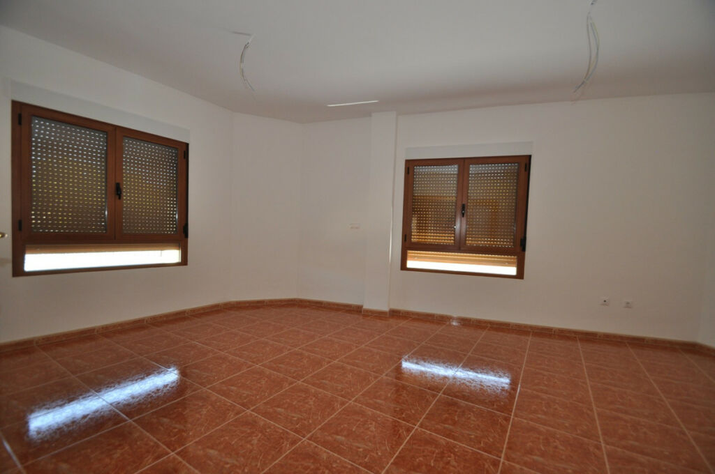 Townhouse Pinoso Alicante - image 14