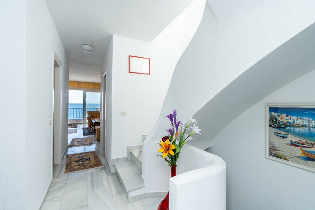 Penthouse Duplex Calahonda Málaga - image 14
