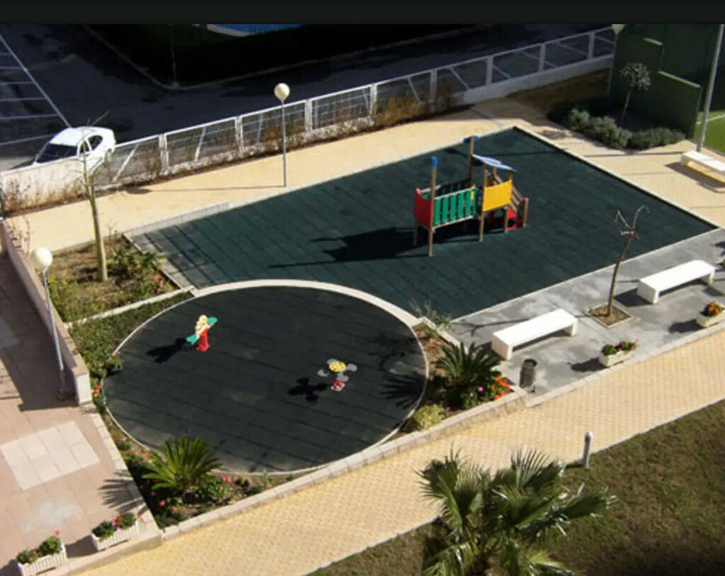 Middle Floor Apartment Benidorm Alicante - image 14