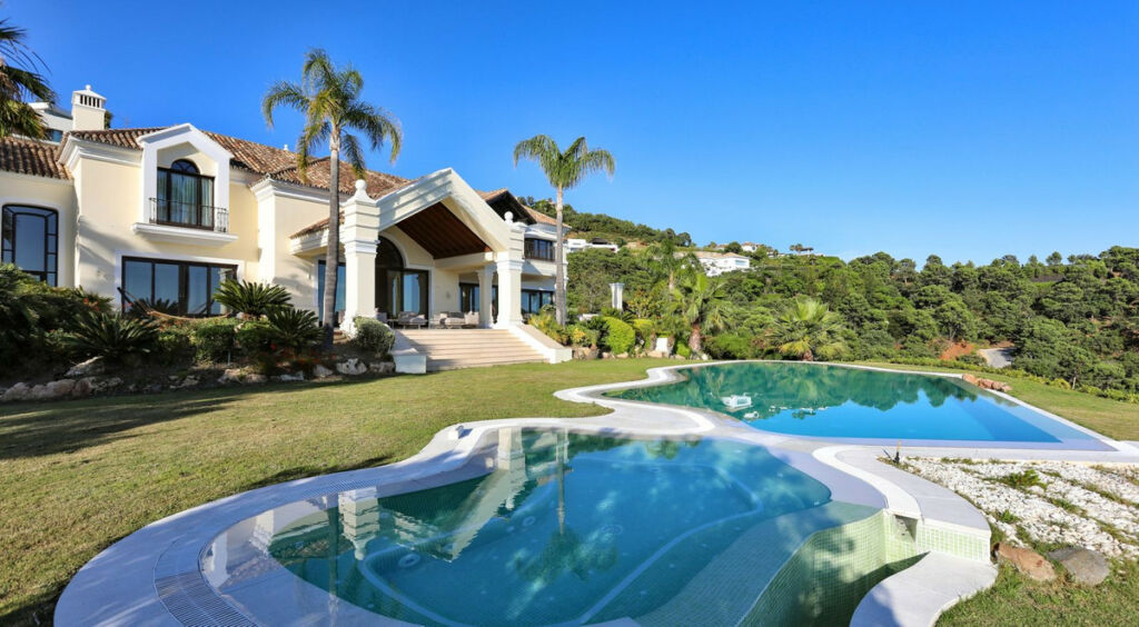 Detached Villa Benahavís Málaga - image 14