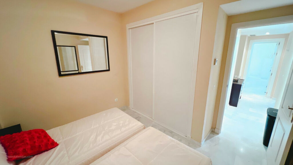 Middle Floor Apartment Reserva de Marbella Málaga - image 14