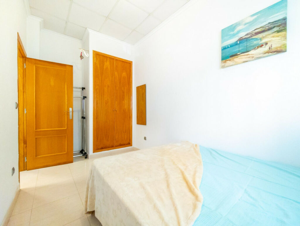 Ground Floor Apartment Torrevieja Alicante - image 15