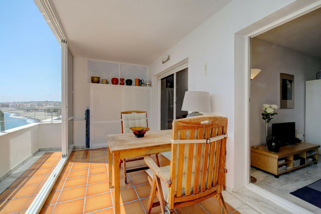 Middle Floor Apartment Estepona Málaga - image 14