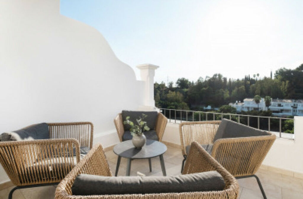 Top Floor Apartment La Quinta Málaga - image 14