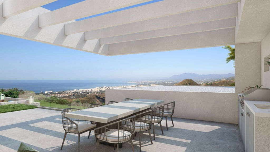 Detached Villa Altos de los Monteros Málaga - image 14