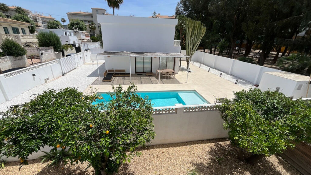 Detached Villa Albir Alicante - image 14