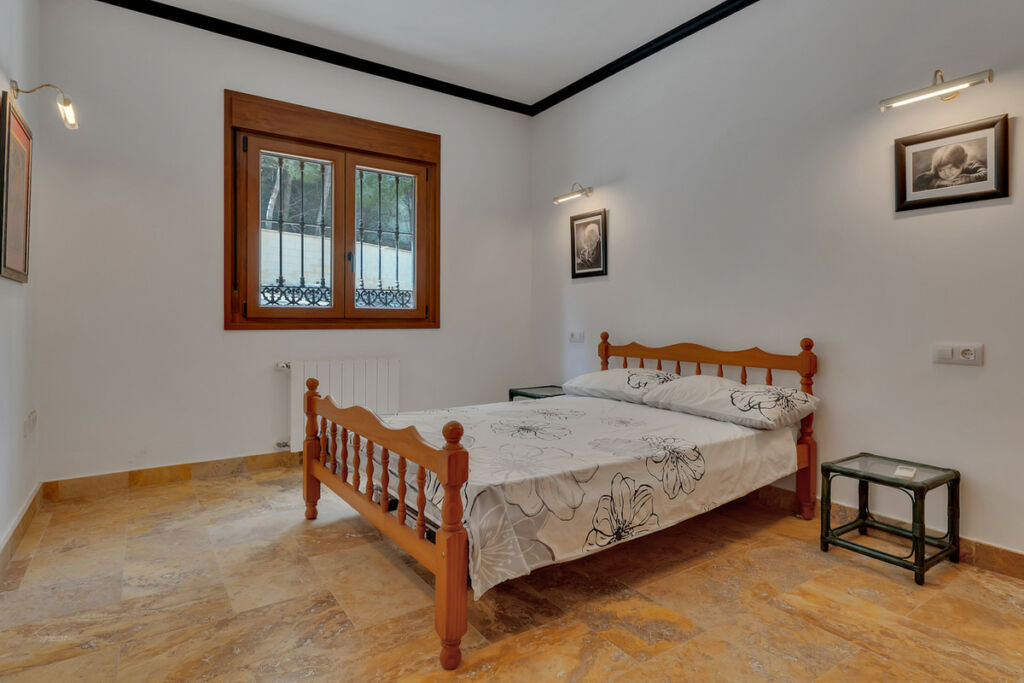 Detached Villa Beniarbeig Alicante - image 14