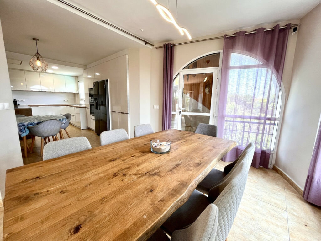 Detached Villa La Zenia Alicante - image 14