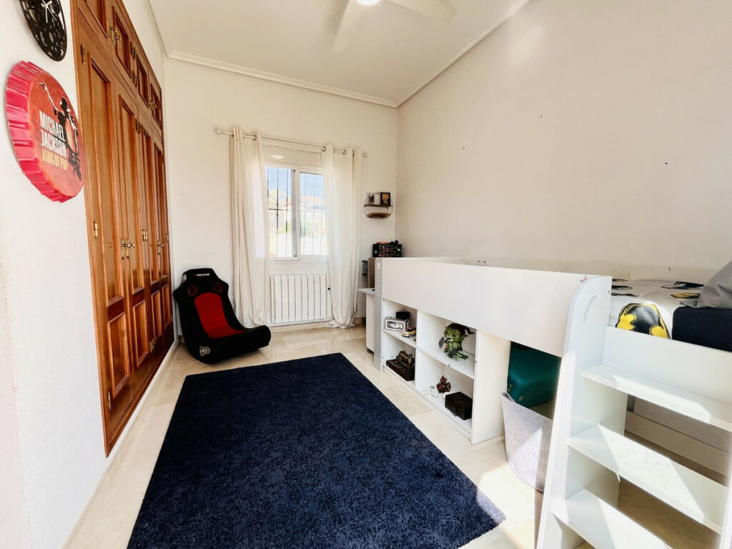 Detached Villa San Miguel de Salinas Alicante - image 14