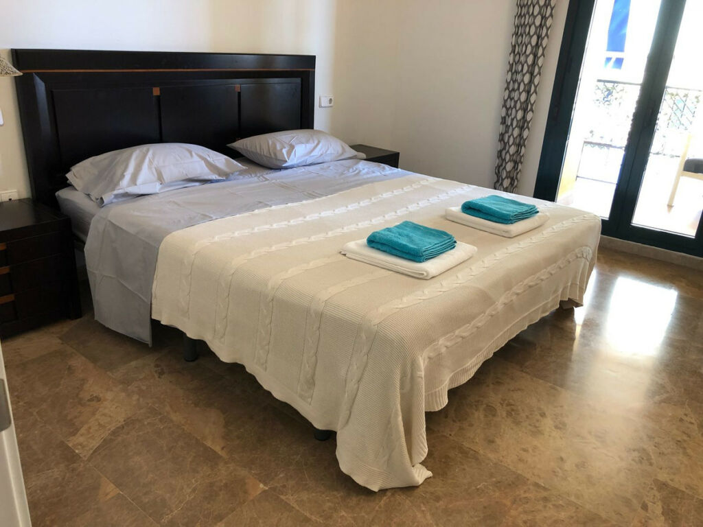Middle Floor Apartment San Pedro de Alcántara Málaga - image 14