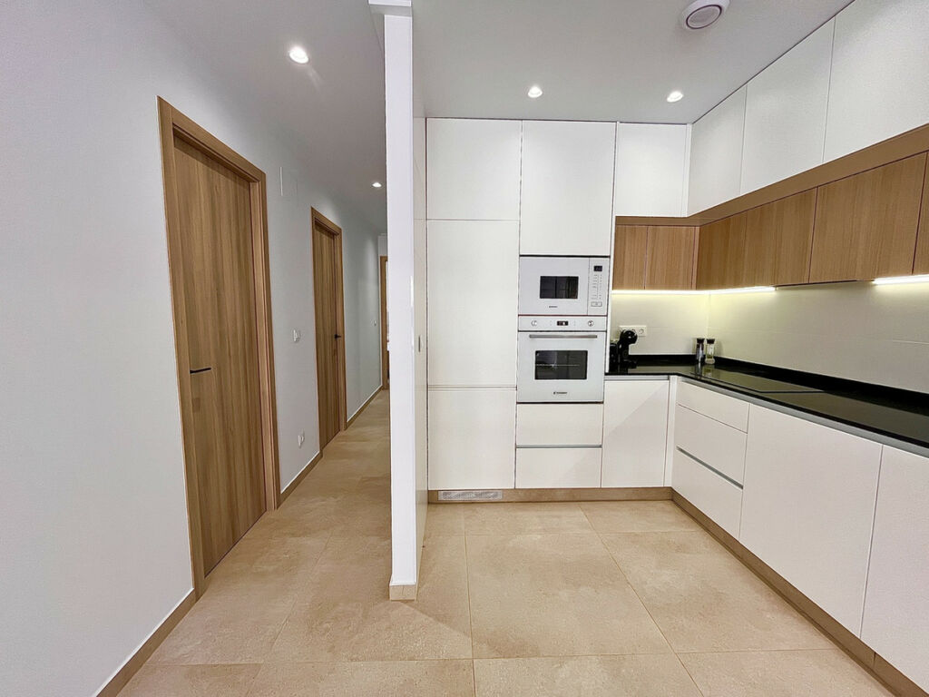 Middle Floor Apartment Guardamar del Segura Alicante - image 14