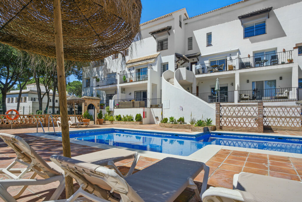 Penthouse Duplex Nueva Andalucía Málaga - image 14