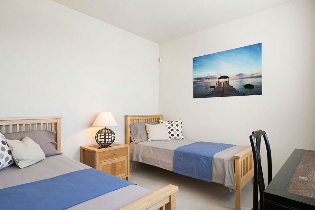 Penthouse Los Flamingos Málaga - image 14