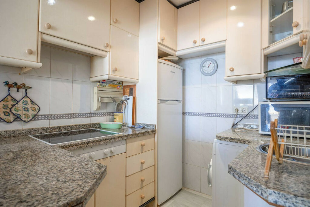 Middle Floor Studio Torremuelle Málaga - image 14