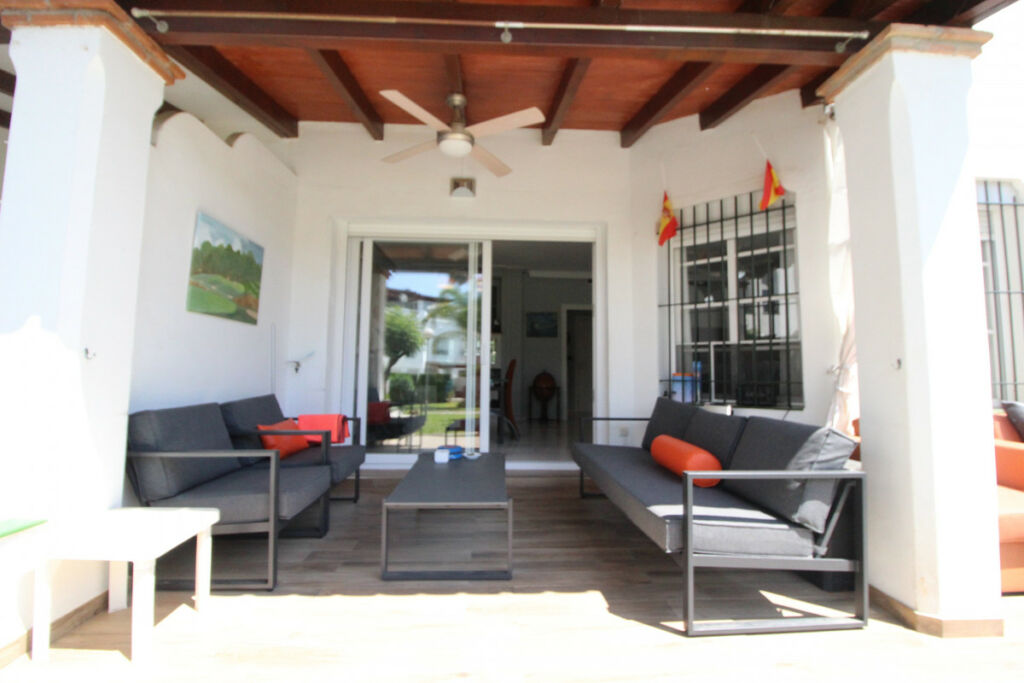 Townhouse Nueva Andalucía Málaga - image 15