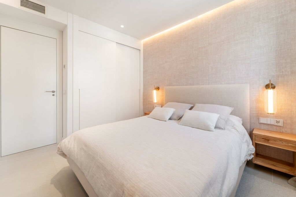 Middle Floor Apartment Fuengirola Málaga - image 15