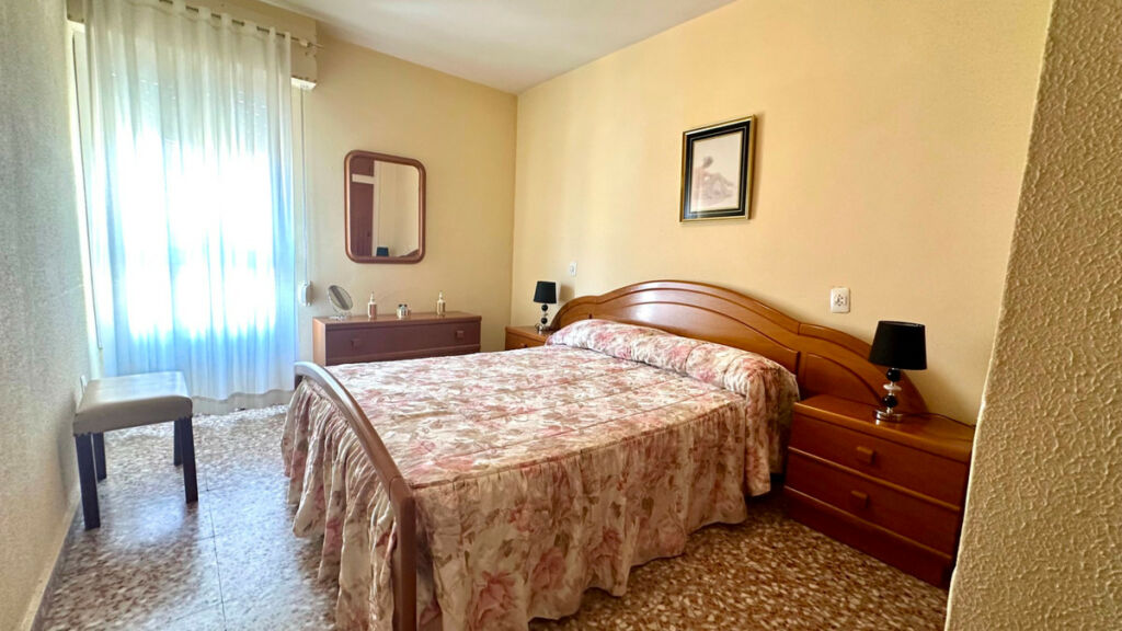 Middle Floor Apartment Guardamar del Segura Alicante - image 14
