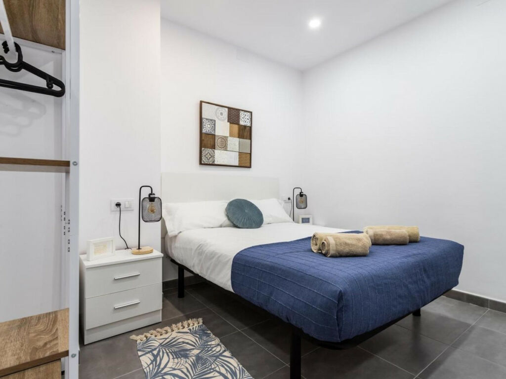 Middle Floor Apartment Fuengirola Málaga - image 14
