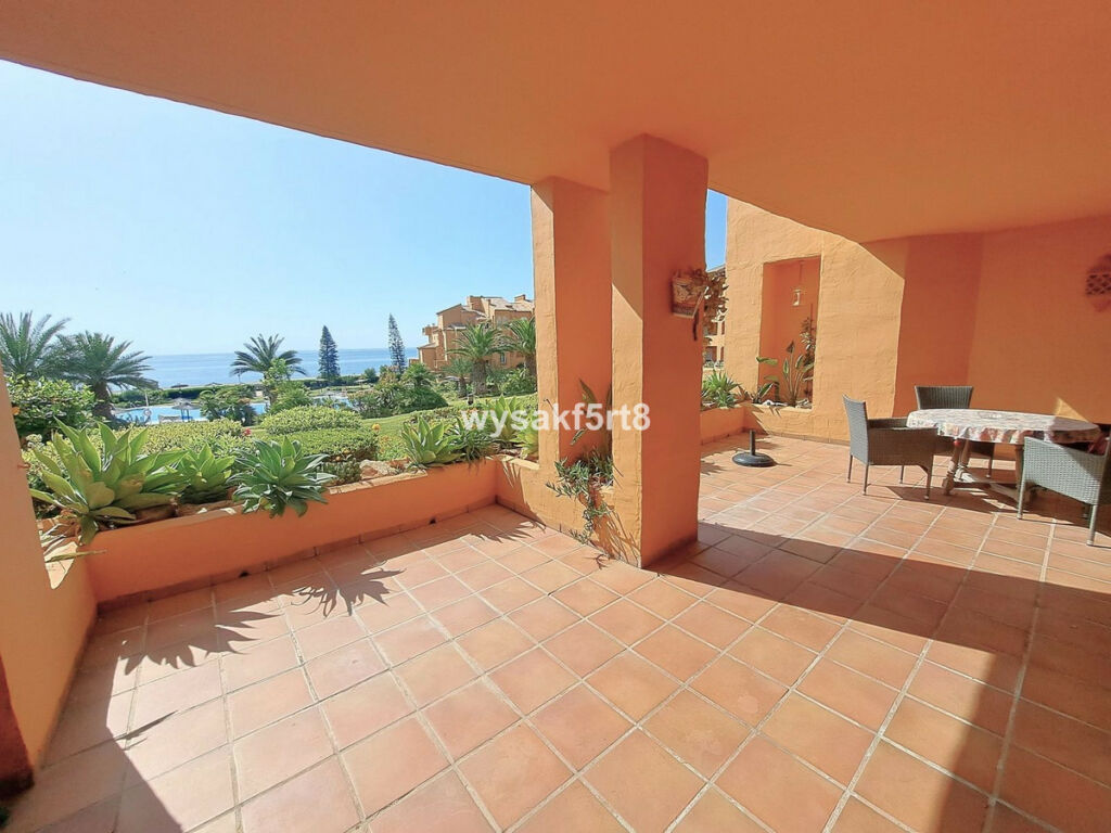 Ground Floor Apartment La Duquesa Málaga - image 16