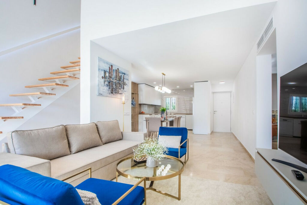 Townhouse Riviera del Sol Málaga - image 14