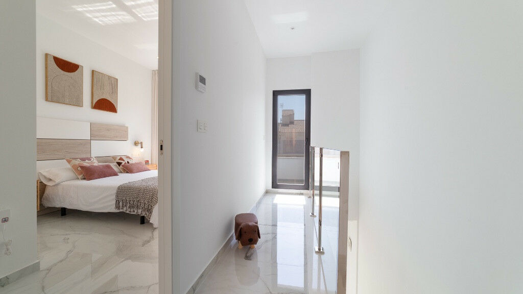Detached Villa Torrevieja Alicante - image 15