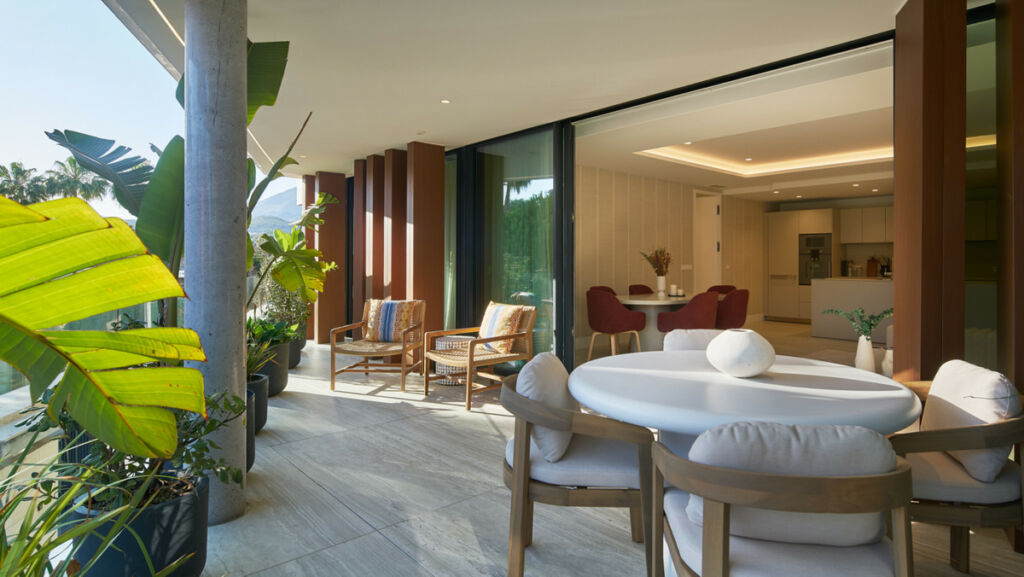 Middle Floor Apartment Estepona Málaga - image 15
