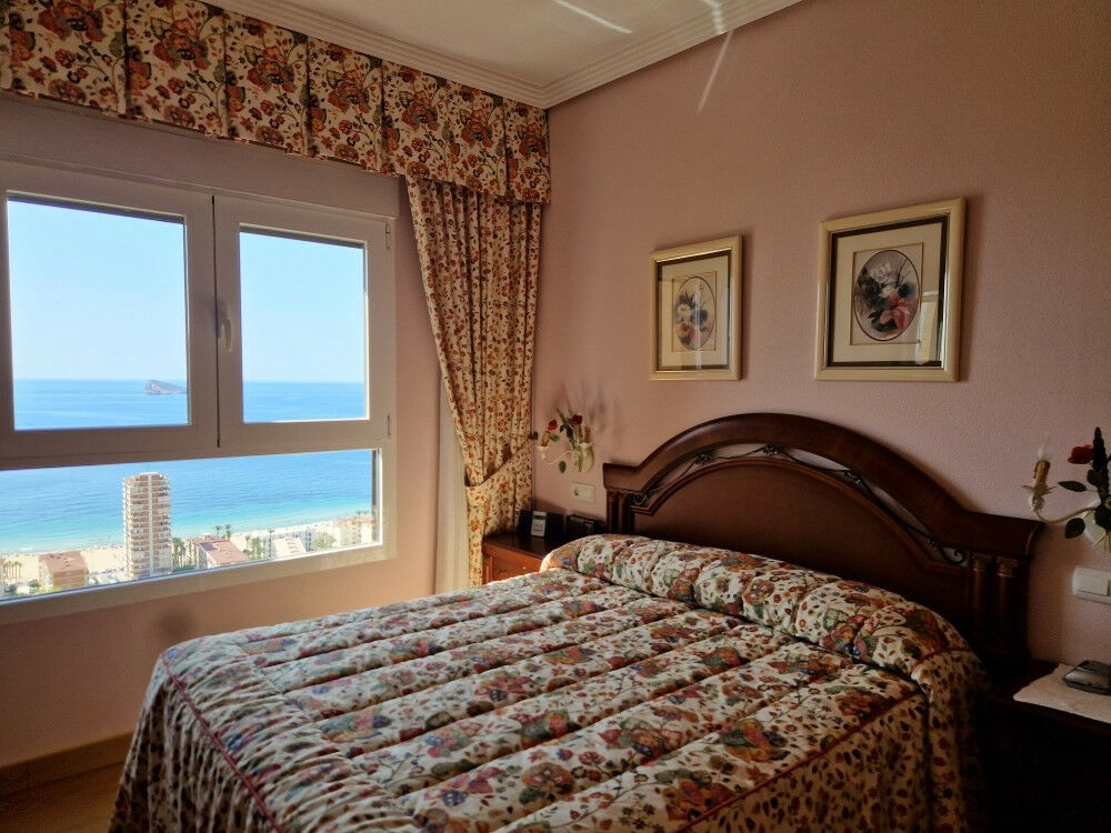Middle Floor Apartment Benidorm Alicante - image 15